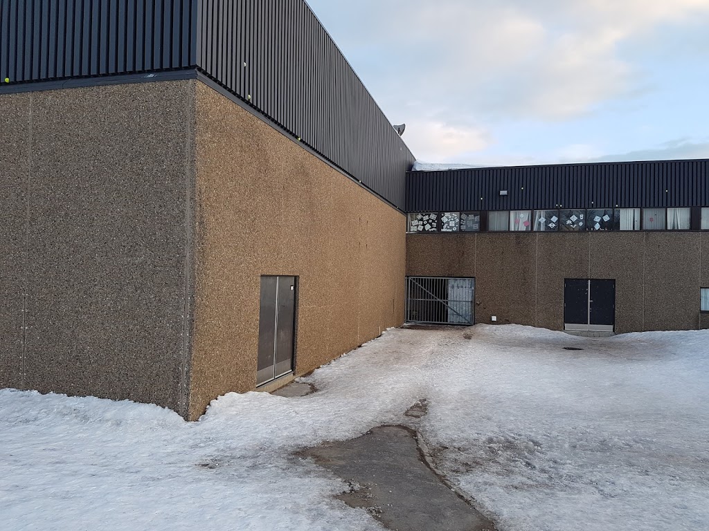 École L’Arbrisseau | 4675 Rue de la Promenade des Soeurs, Québec, QC G1Y 2W2, Canada | Phone: (418) 652-2178