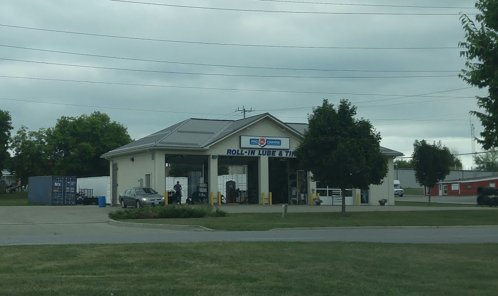 Take 5 Oil Change | 103 Broome Rd, Brockville, ON K6V 5V8, Canada | Phone: (613) 704-0911