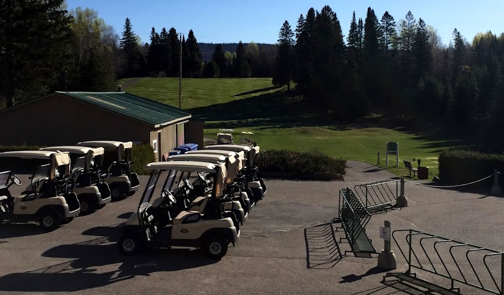 Club de Golf St-Donat | 92 Rte 329, Saint-Donat-de-Montcalm, QC J0T 2C0, Canada | Phone: (819) 424-2658