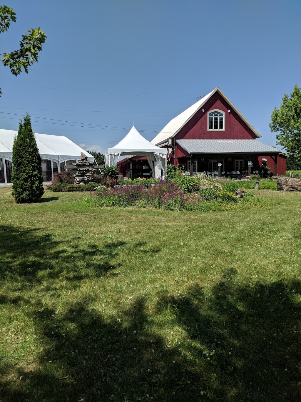 Domaine & Vins Gélinas | 267 Rang de Saint-François-de-Pique-Dur, Saint-Sévère, QC G0X 3B0, Canada | Phone: (819) 264-5511