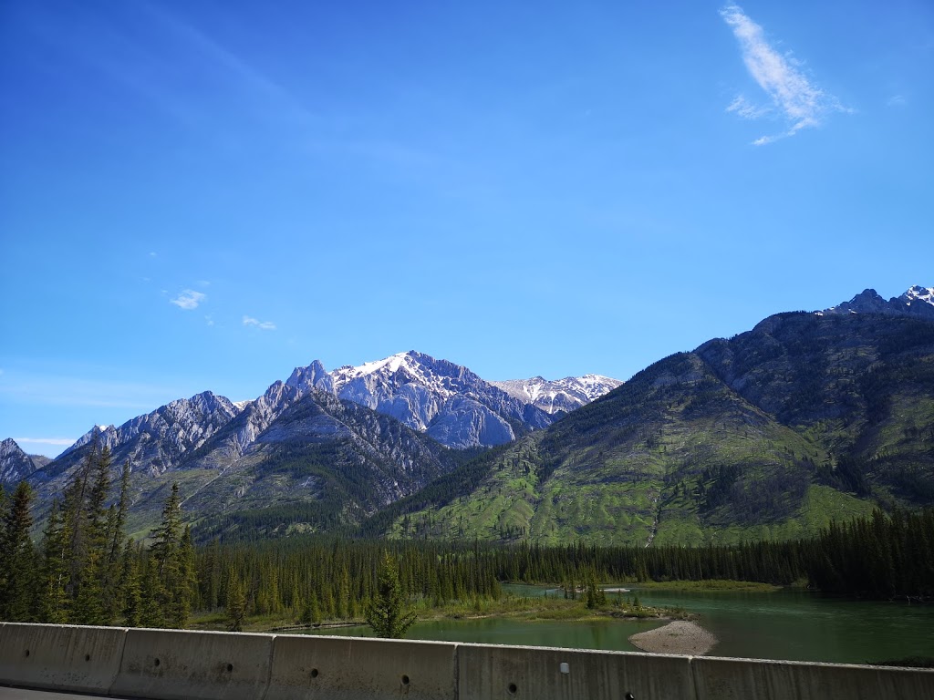 Canadian Rafting Adventures | 9 Heart Rise, Lac des Arcs, AB T1W 2W3, Canada | Phone: (888) 670-8853