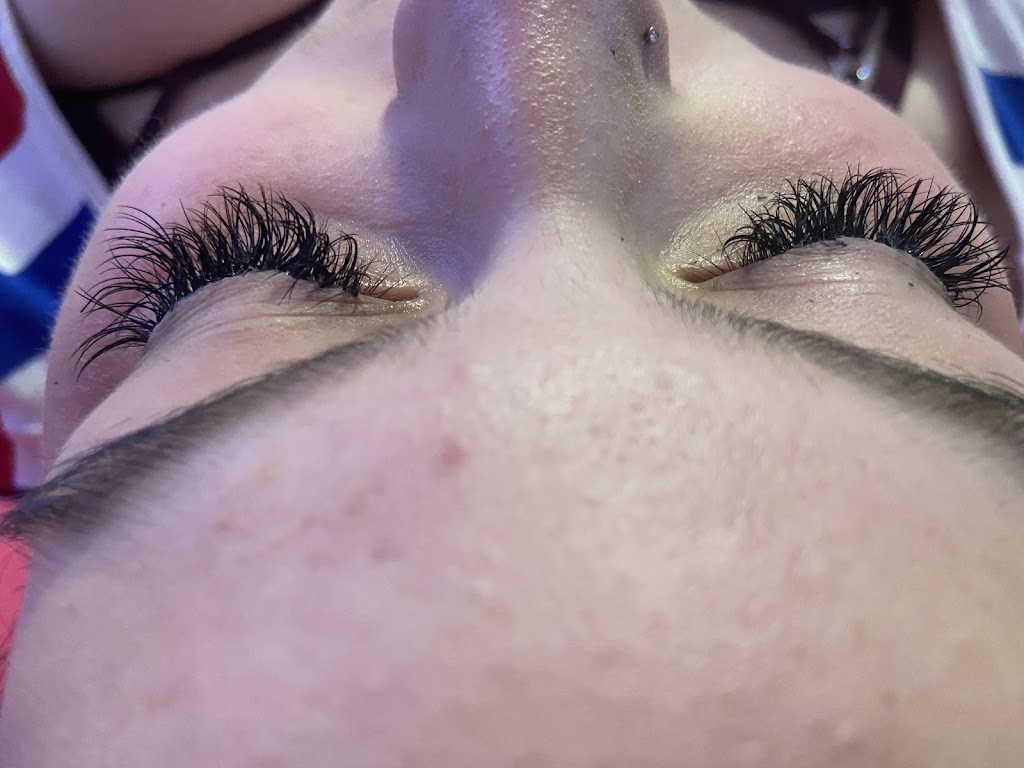 Lashed By GGB | 704 Devario Cres, Ottawa, ON K2J 6H3, Canada | Phone: (613) 936-6249