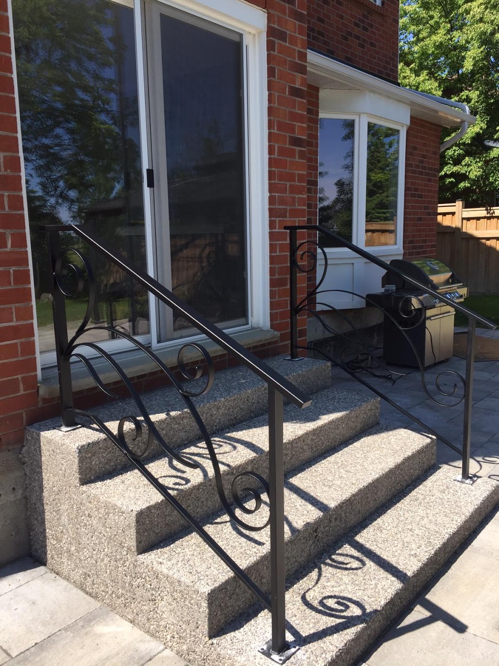 Bellferro Iron Works | 285 Central Ave, Grimsby, ON L3M 1X6, Canada | Phone: (905) 401-3009