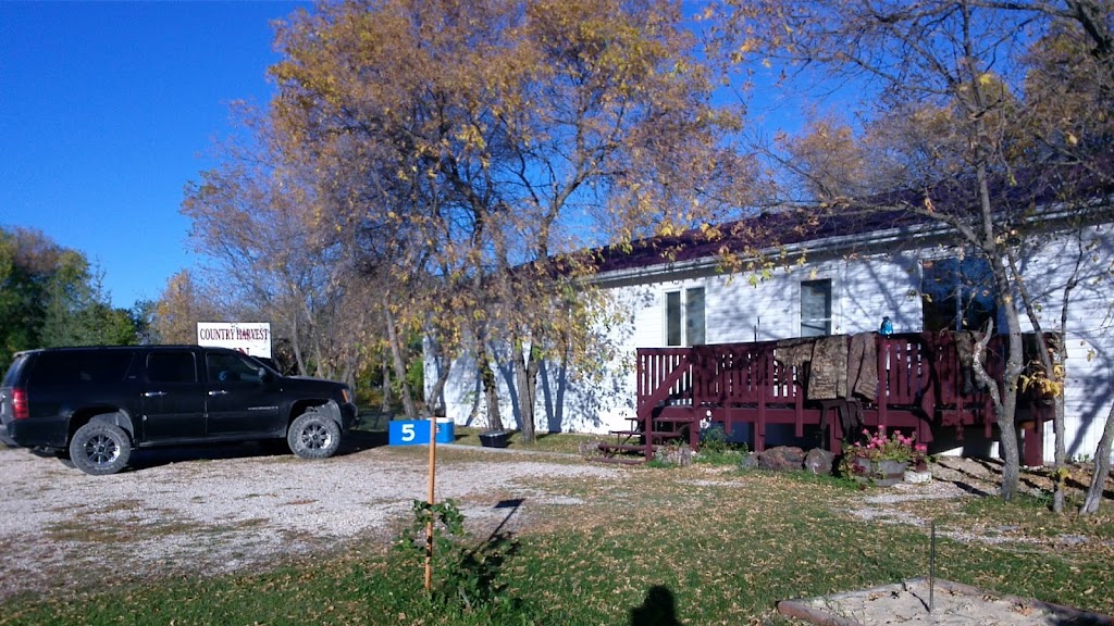 Country Harvest Inn | 5 1 Ave N, Broad Valley, MB R0C 0K0, Canada | Phone: (204) 372-6618