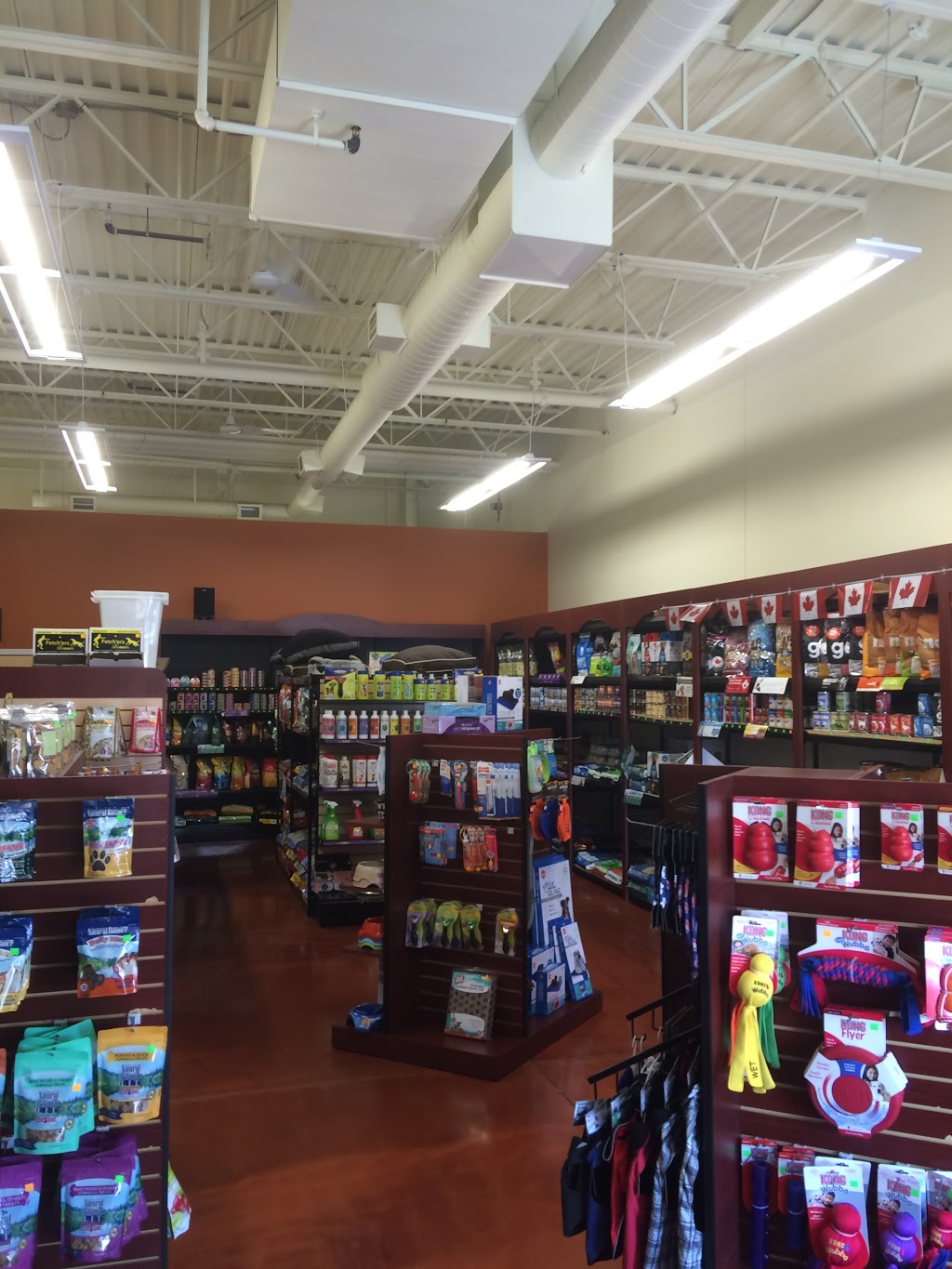 Dukes Pet Foods | 20 Broadleaf Ave, Whitby, ON L1R 0B5, Canada | Phone: (905) 425-3364