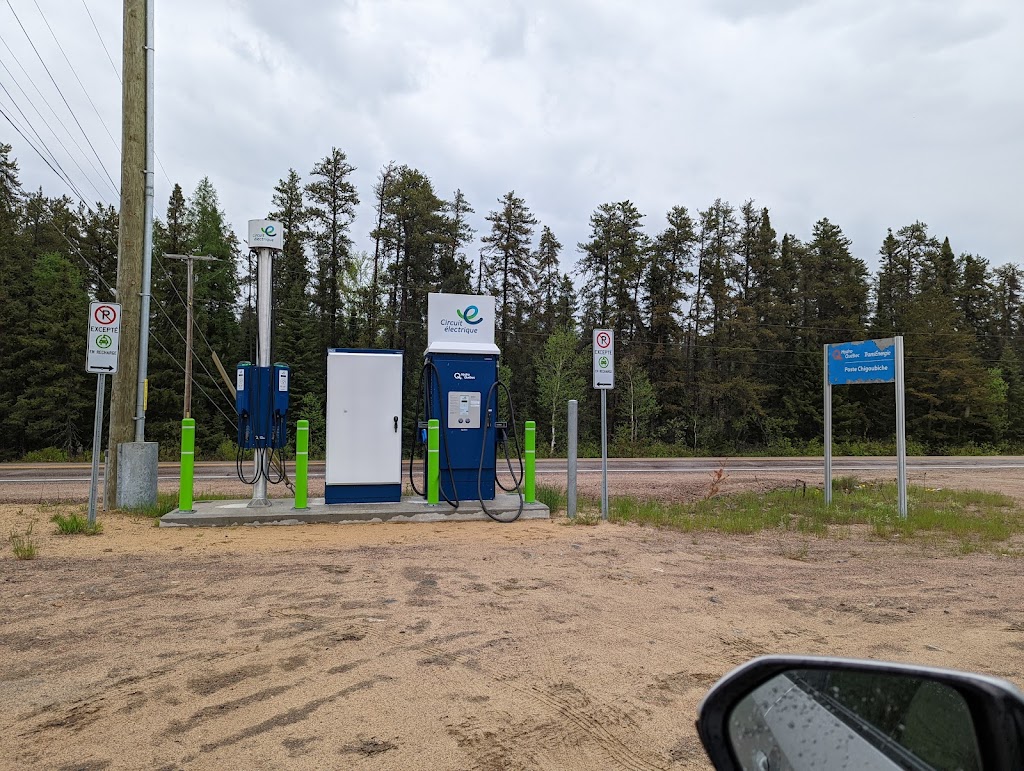 Electric Circuit Charging Station | QC-167, Saint-Thomas-Didyme, QC G0W 1P0, Canada | Phone: (800) 686-9243