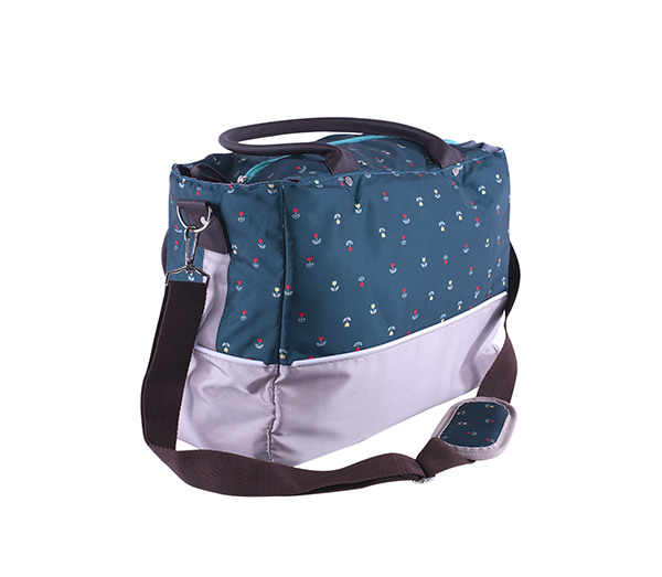 Momn Dad Bags | 400-2019, Moreau Sreet, Montréal, QC H1W 2M1, Canada | Phone: (855) 251-6107