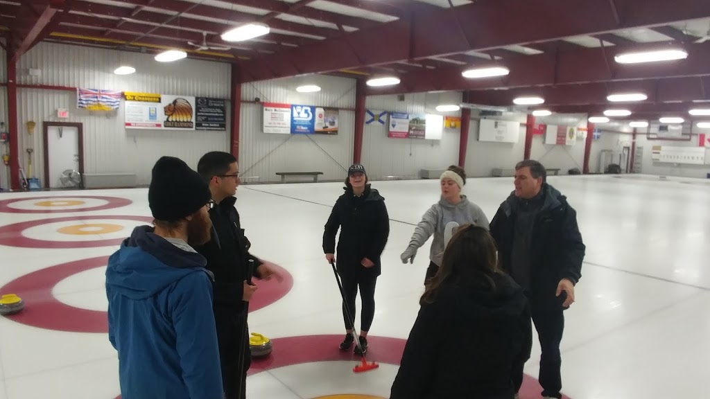 Navan Curling Club | 1305 Fairgreen Av, Navan, ON K4B 1N2, Canada | Phone: (613) 835-2736