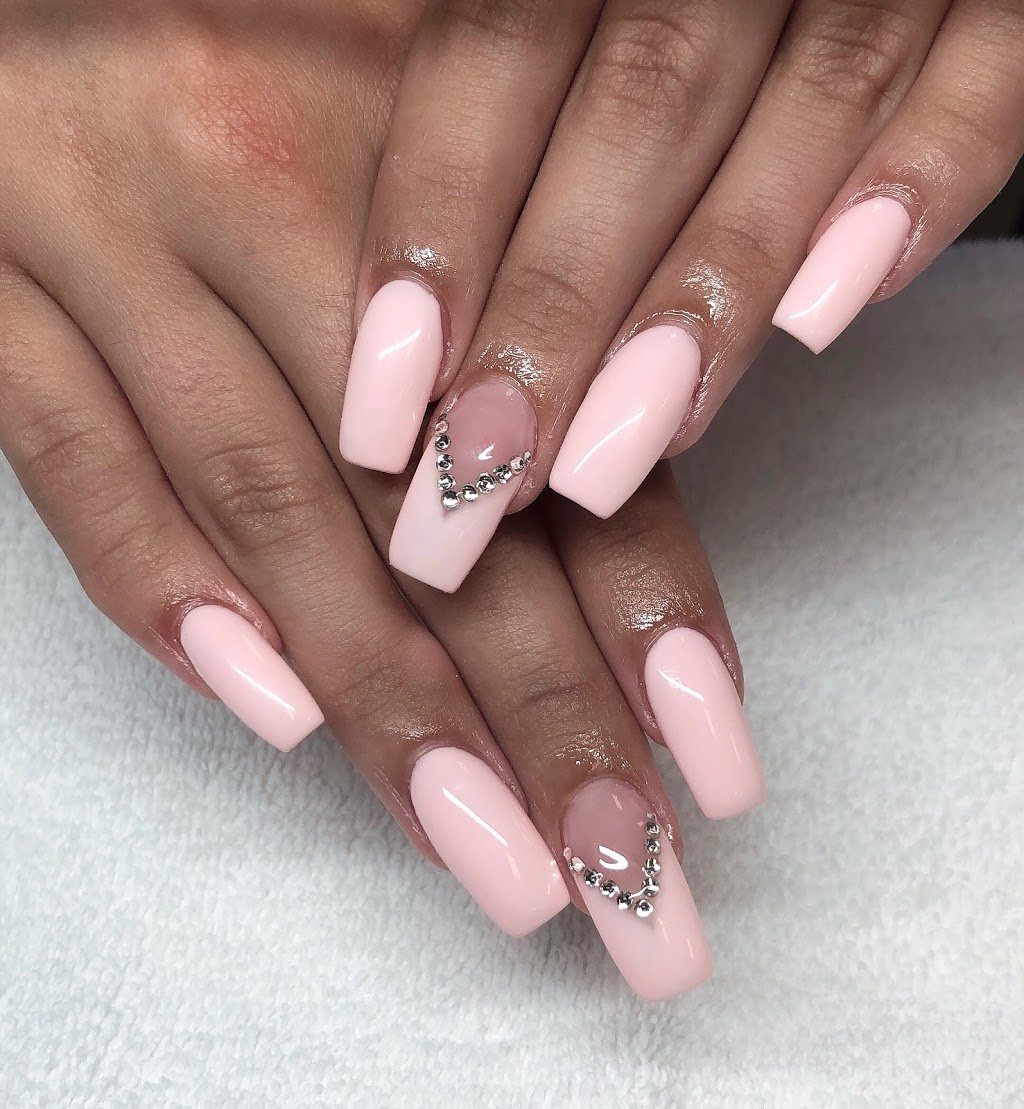 Helen 21 Nail Spa | 2544 Speers Rd, Oakville, ON L6L 5W8, Canada | Phone: (905) 825-8855