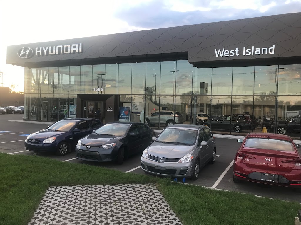 Carrossier ProColor Hyundai West Island | 1625 Boul Hymus, Dorval, QC H9P 1J5, Canada | Phone: (514) 683-2221