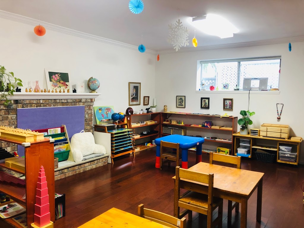 A-1 Daycare Centre | 2001 W 37th Ave, Vancouver, BC V6M 4K3, Canada | Phone: (604) 329-2273