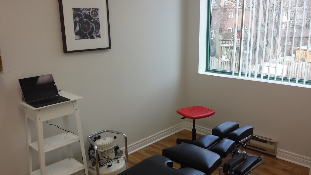 VILLAGE PARK HEALTH CENTRE | 27 Roncesvalles Ave Suite 310, Toronto, ON M6R 3B2, Canada | Phone: (416) 537-1200