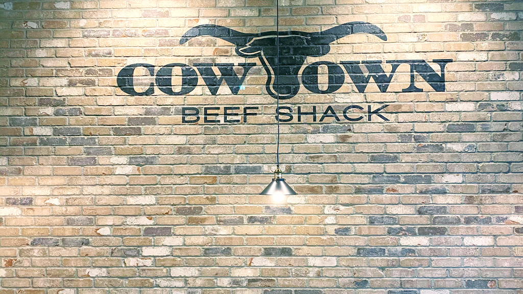 Cowtown Beef Shack, Red Deer | 499 Timberlands Dr #9105, Red Deer, AB T4P 0Z3, Canada | Phone: (403) 986-3444