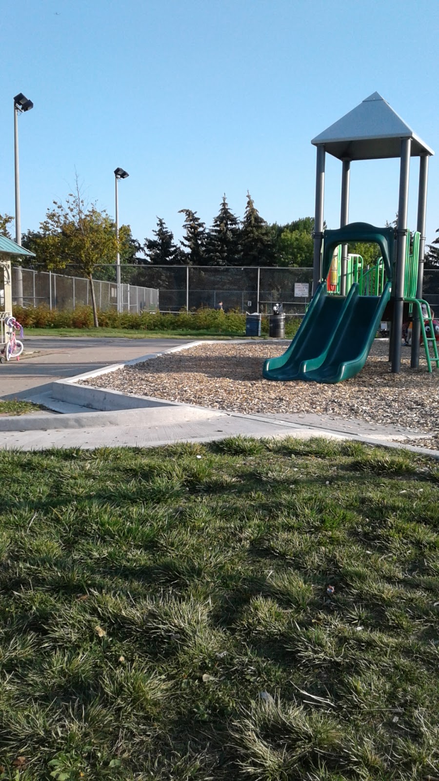 Century City Park | 933 Focal Rd, Mississauga, ON L5V 1M8, Canada | Phone: (905) 615-4311