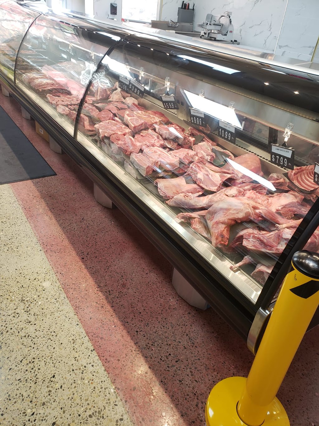 Apna Farm Halal Meat & Grocery | 50 Sky Harbour Dr, Brampton, ON L6Y 6B8, Canada | Phone: (905) 791-0908