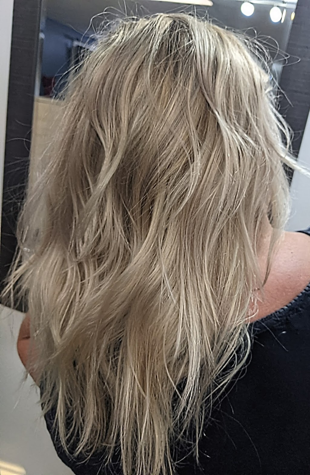 Waving Mad Hair | 769 St Marys Rd, Winnipeg, MB R2M 3N8, Canada | Phone: (204) 299-6256