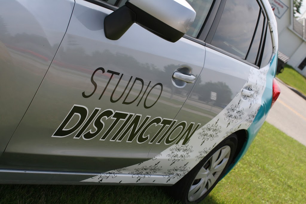 Studio Distinction | 702 Rue du Curé, Sherbrooke, QC J1N 2N8, Canada | Phone: (819) 987-3232