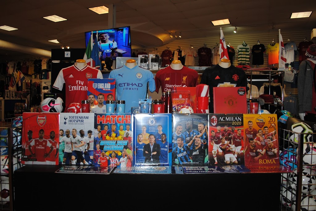 Soccer World | 521 North Service Rd E, Oakville, ON L6H 5R2, Canada | Phone: (905) 815-8939