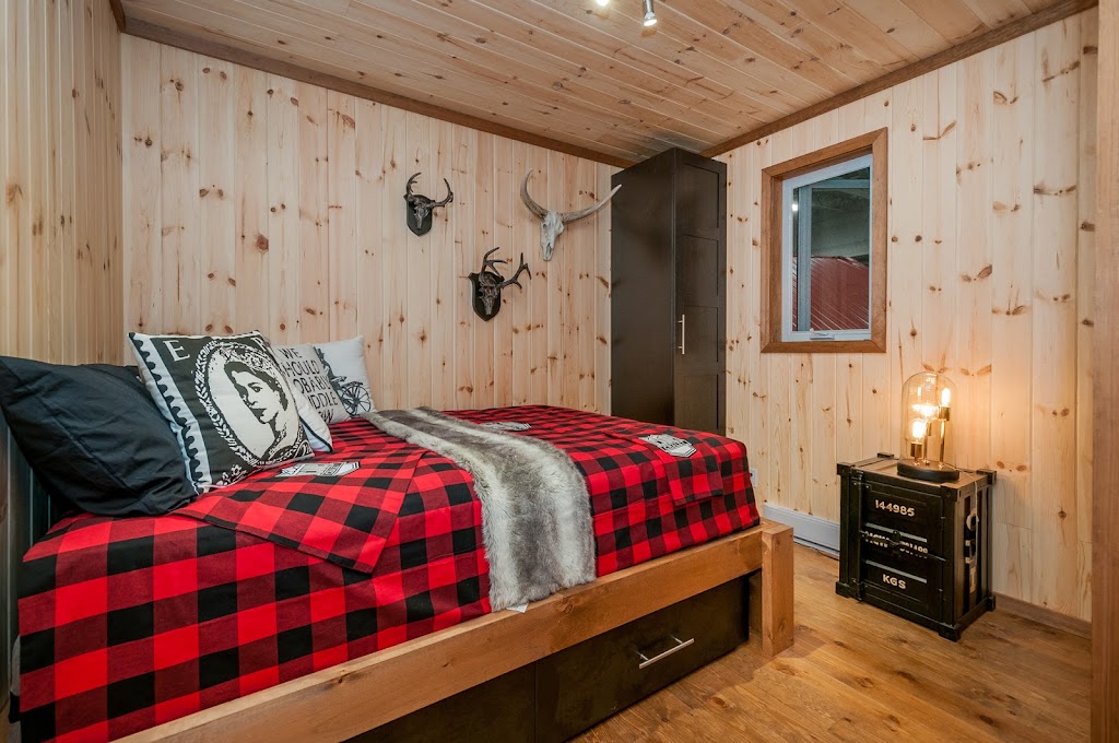 Camp et Chalet - Siège social | 665 Rue du Nickel, Québec, QC G2N 0J9, Canada | Phone: (844) 907-7171