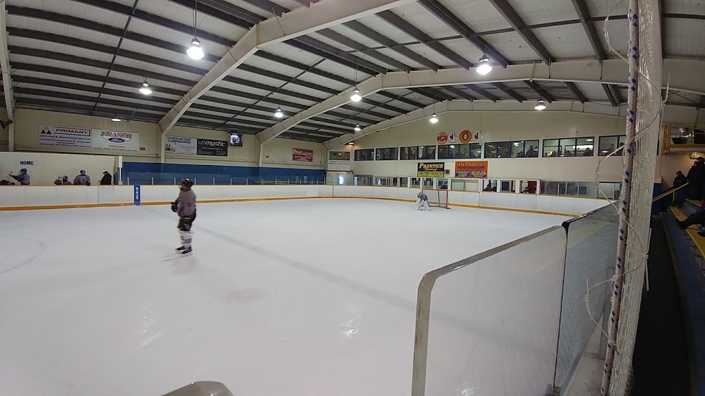 Haldimand Memorial Arena | 10766 County Rd 2, Grafton, ON K0K 2G0, Canada | Phone: (905) 349-2643