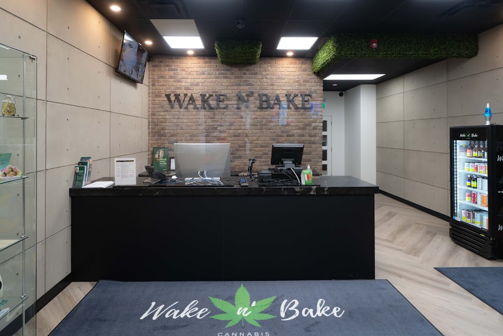 Wake N Bake Cannabis Rutherford | 858 119 St SW, Edmonton, AB T6W 0J1, Canada | Phone: (780) 761-9253