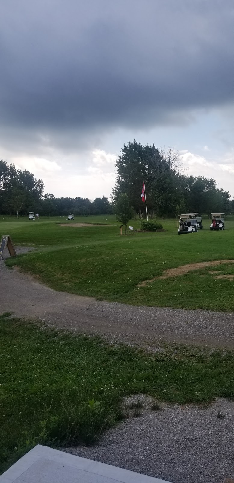 Port Dover Golf Club | 580 Lynn Valley Rd, Port Dover, ON N0A 1N2, Canada | Phone: (519) 428-9993