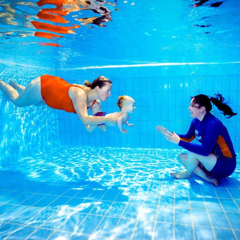 Water Babies Mississauga | 5200 Dixie Rd, Mississauga, ON L4W 1E4, Canada | Phone: (905) 291-7807