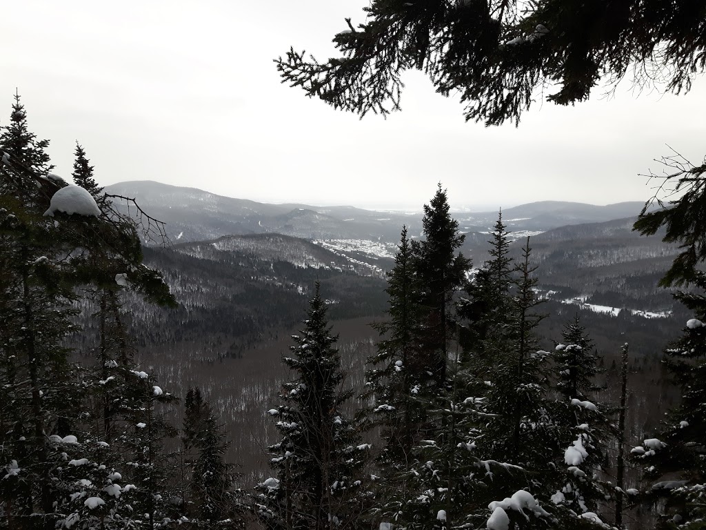 La montagne à Deux-Tête | 2 Rue Des Roches, Sainte-Brigitte-de-Laval, QC G0A 3K0, Canada