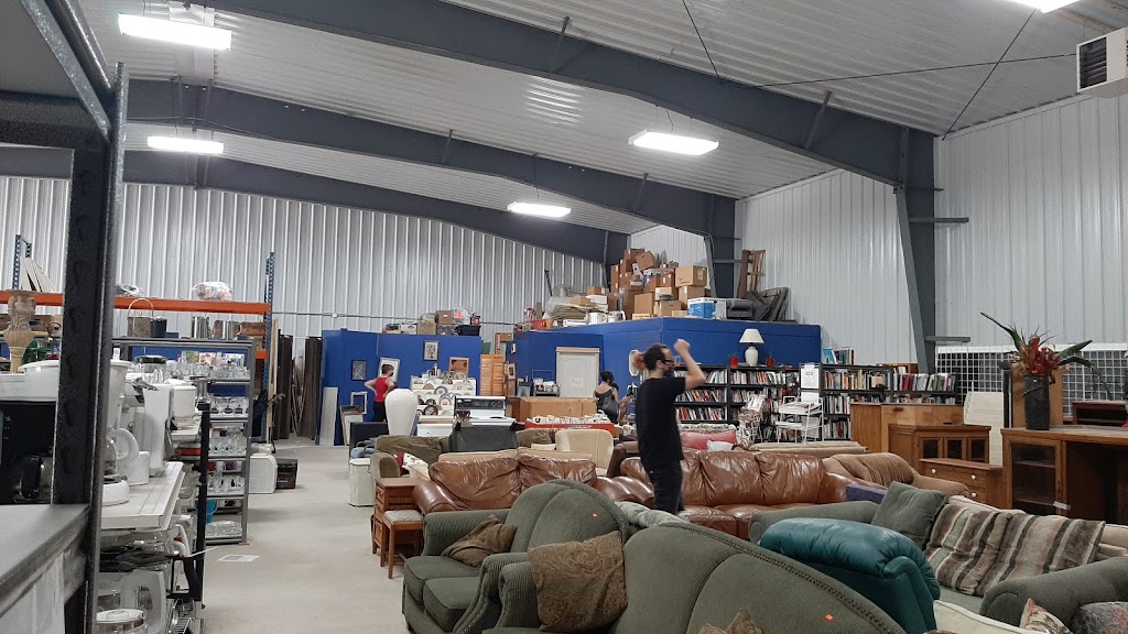 Thrift Warehouse | 128 Mallard Rd, Dysart et al, ON K0M 1S0, Canada | Phone: (705) 457-5247