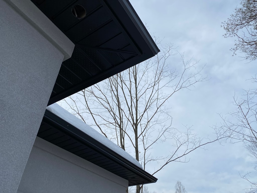 Gutter Gurus Inc | 18 Hutton Cres, Angus, ON L0M 1B6, Canada | Phone: (705) 424-4744