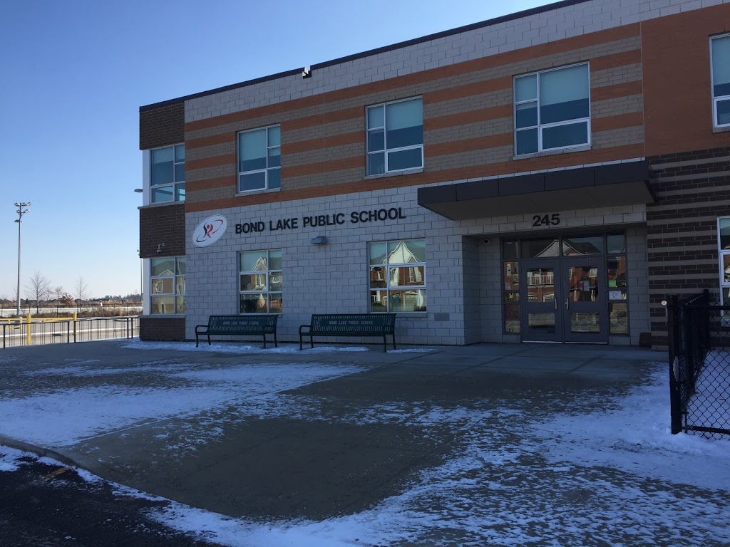 Bond Lake Public School | 245 Old Colony Rd, Richmond Hill, ON L4E 5B9, Canada | Phone: (905) 313-8693