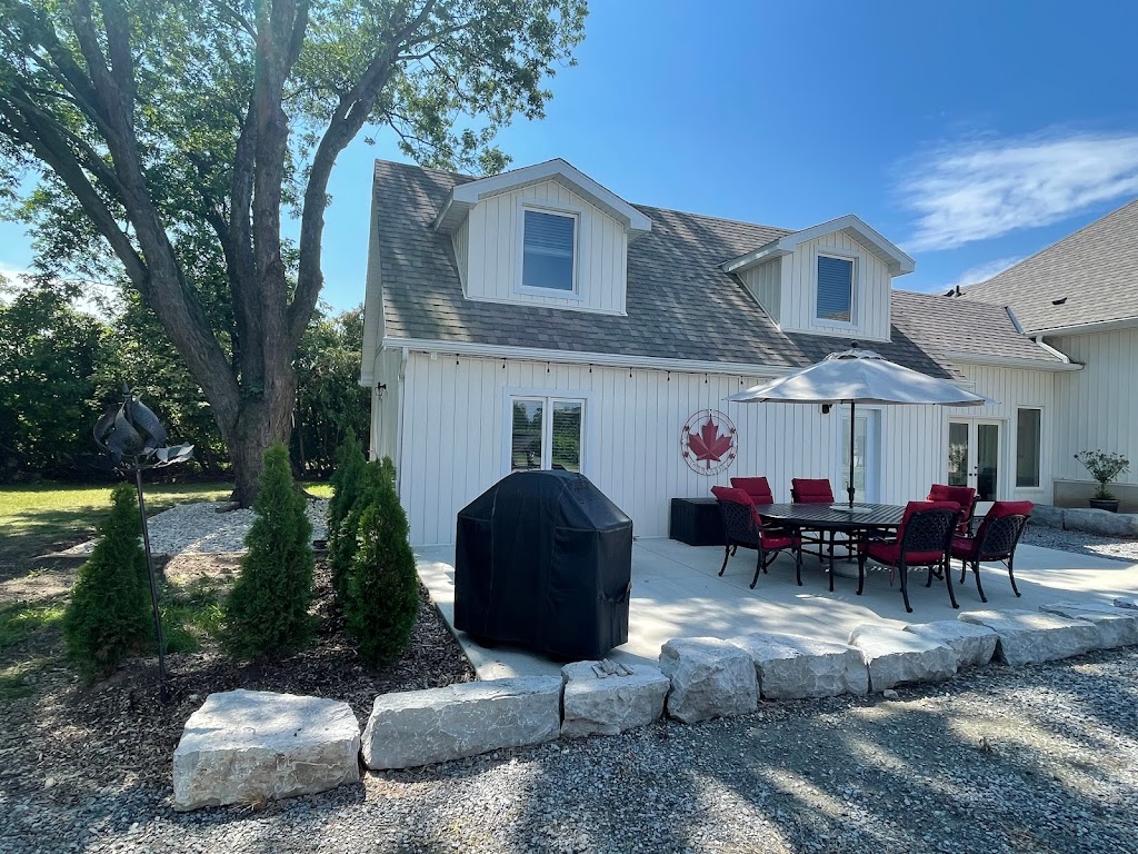 Villa in the Vines Niagara | 1707 Concession 2 Rd, Niagara-on-the-Lake, ON L0S 1J0, Canada | Phone: (289) 928-3110