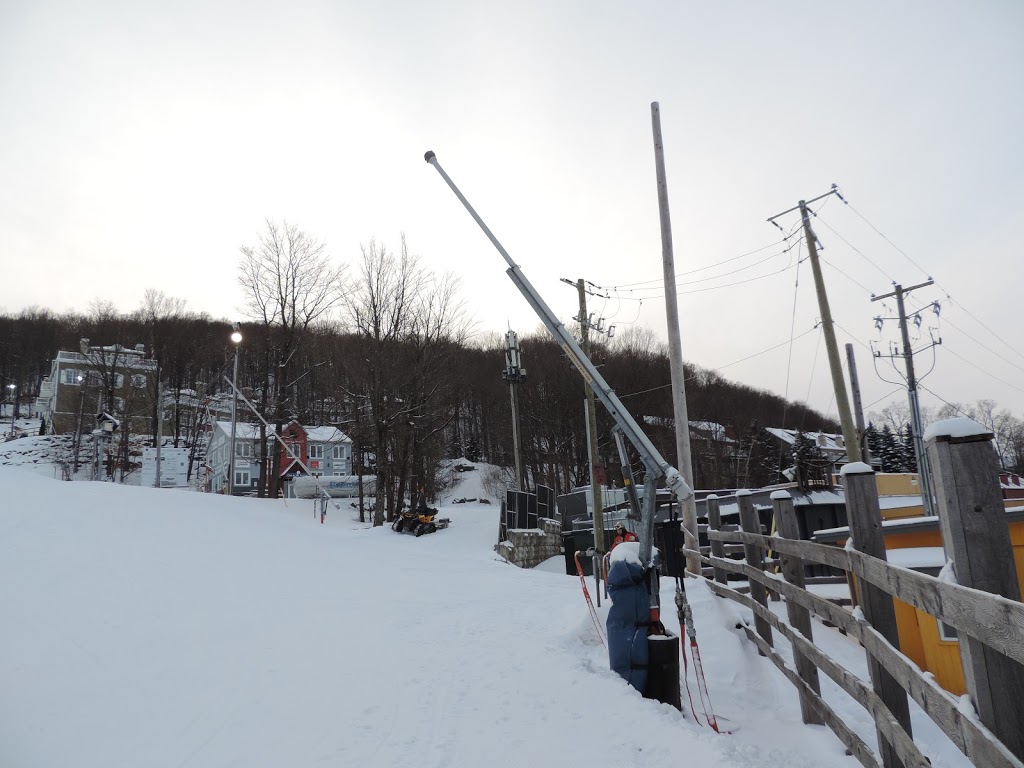 Club de Ski de Bromont | 82 Rue des Pentes, Bromont, QC J2L 1R4, Canada | Phone: (450) 534-3448