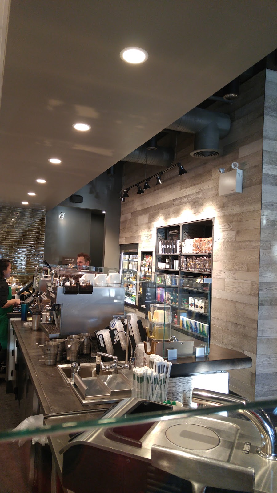 Starbucks | 1851 Sirocco Dr SW, Calgary, AB T3H 2Y3, Canada | Phone: (587) 747-1028