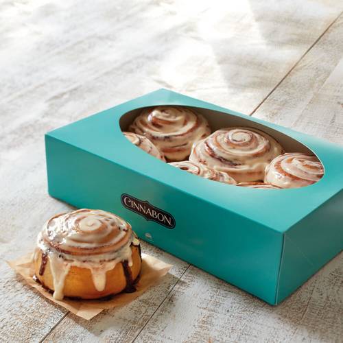 Cinnabon | 2424 Wadhams Rd, Smiths Creek, MI 48074, USA | Phone: (810) 987-7823