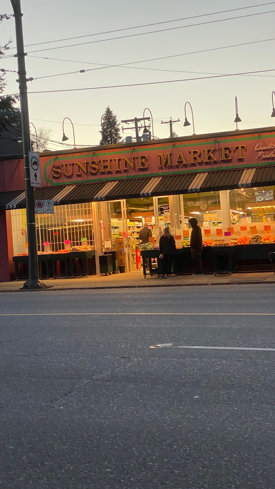 Sunshine Market | 3135 Oak St, Vancouver, BC V6H 2L2, Canada | Phone: (604) 738-8623