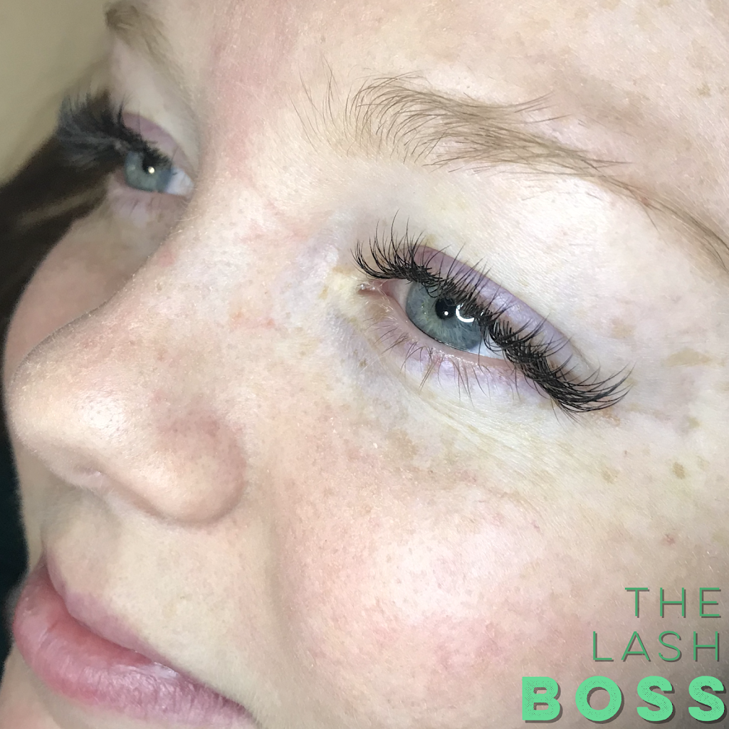 The Lash Boss | 16 Garden Ave, Delaware, ON N0L 1E0, Canada | Phone: (519) 636-3450