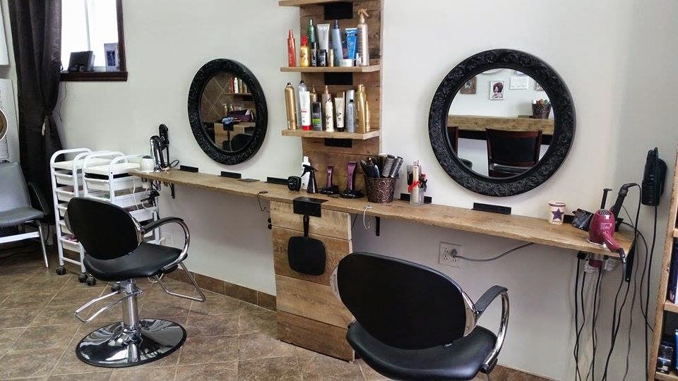 Salon de Coiffure Jacinthe | 3785 Rue Queen, Rawdon, QC J0K 1S0, Canada | Phone: (450) 834-3039