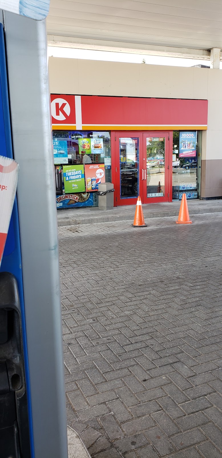 Circle K | 5014 Dixie Rd, Mississauga, ON L6R 1T5, Canada | Phone: (905) 766-9593