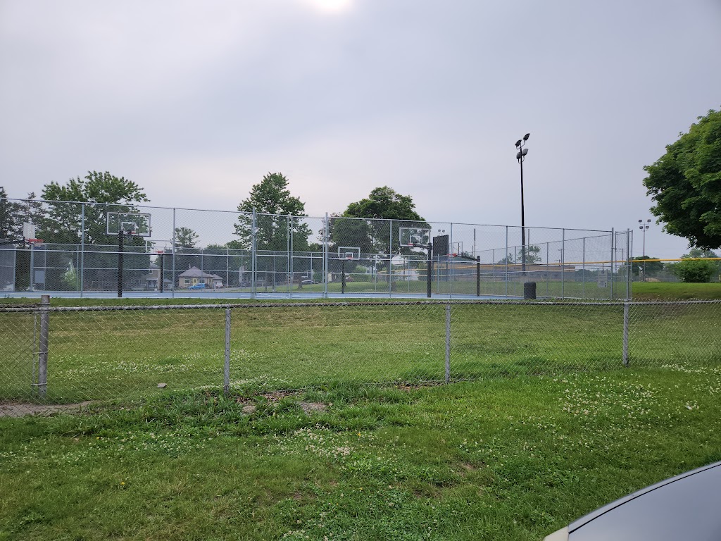 Alemite Baseball Field | 93 Pine St, Belleville, ON K8N 5H7, Canada | Phone: (613) 966-4632