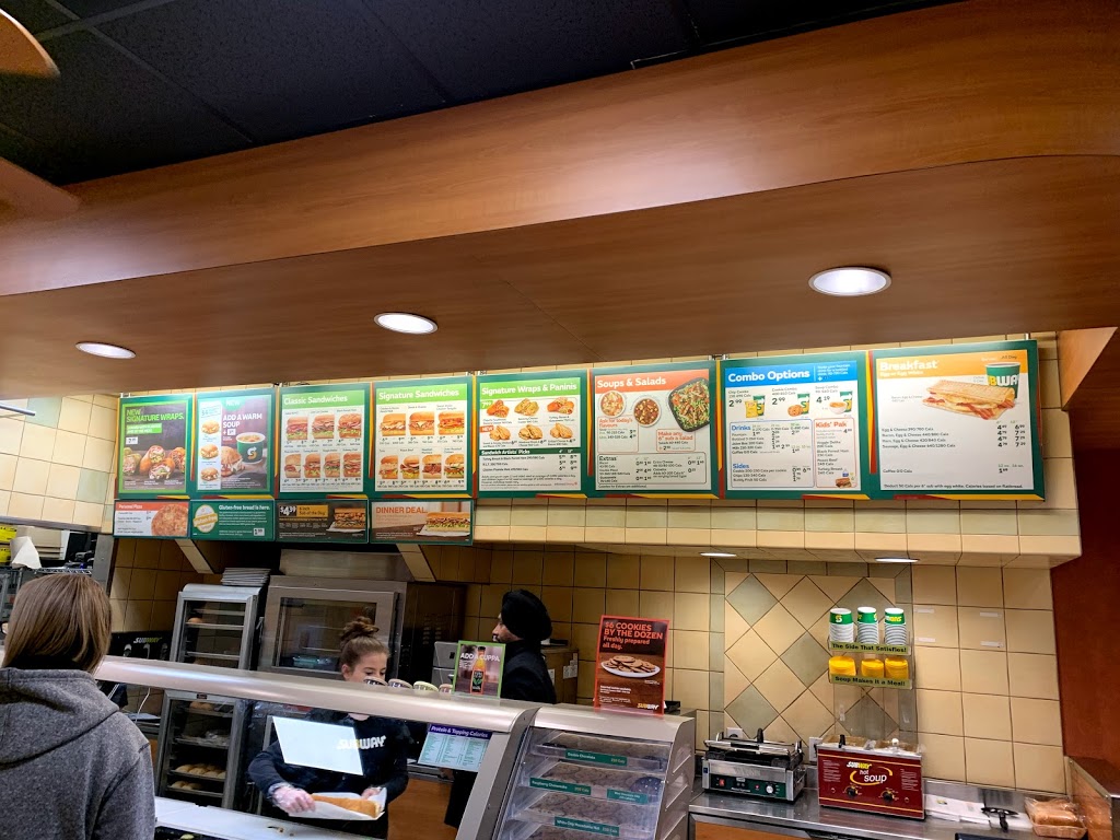 Subway | 323 Caradoc St S Unit C-2, Strathroy, ON N7G 2P4, Canada | Phone: (519) 205-2220