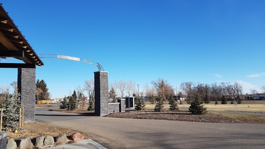 Archmount Cemetery | 2710 Westside Dr W, Lethbridge, AB T1J 4N1, Canada | Phone: (403) 320-3008