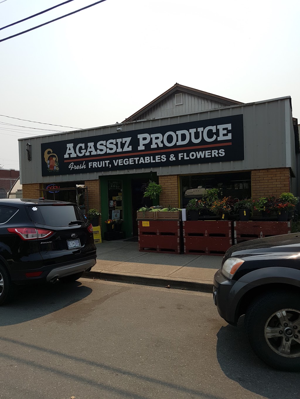 Agassiz Produce Market | 7266 Pioneer Ave, Agassiz, BC V0M 1A0, Canada | Phone: (604) 796-8444