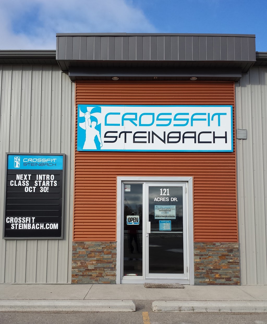 CrossFit Steinbach | 121 Acres Dr, Steinbach, MB R5G 0W5, Canada | Phone: (204) 326-3511