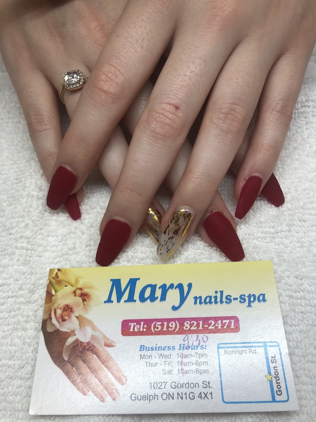 Marys Nails | 1027 Gordon St, Guelph, ON N1G 4X1, Canada | Phone: (519) 821-2471