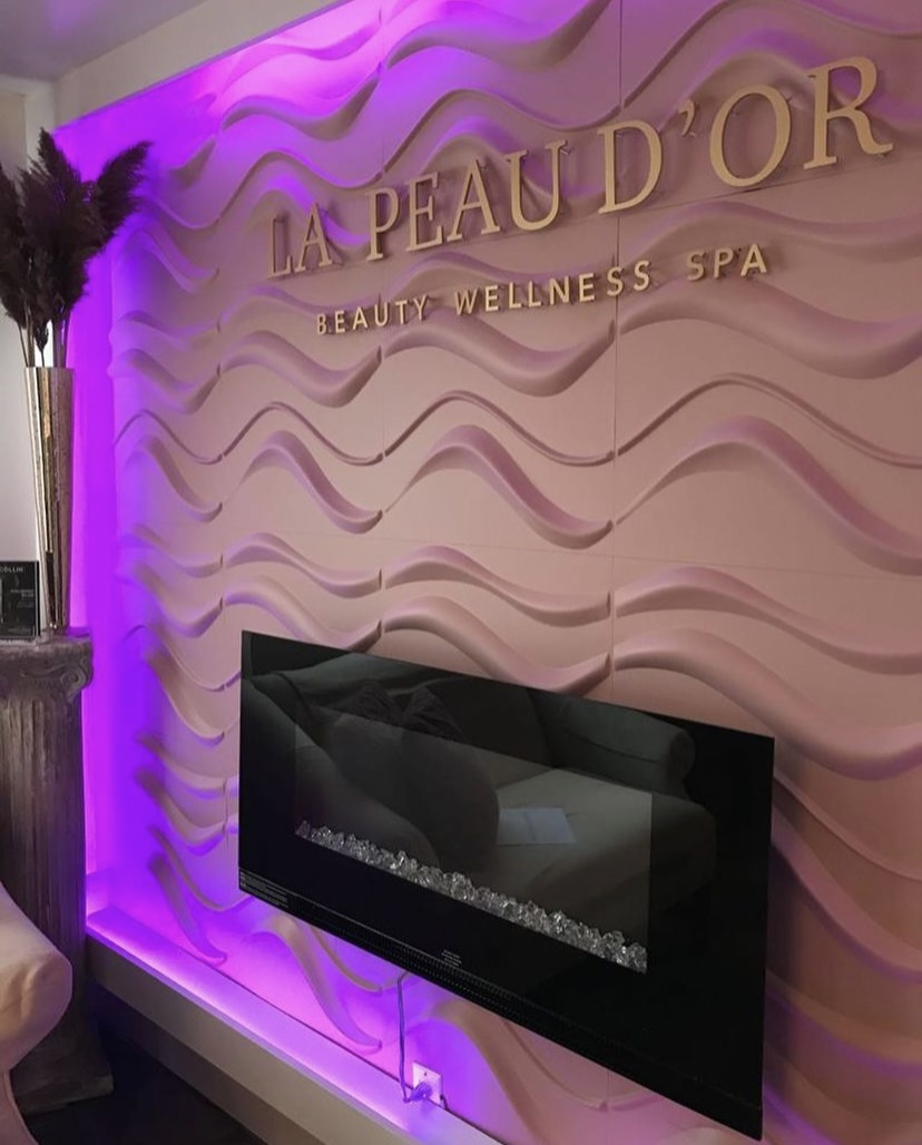 La Peau Dor Beauty Wellness Spa | 27 Queen St S, Mississauga, ON L5M 1K2, Canada | Phone: (905) 567-0189