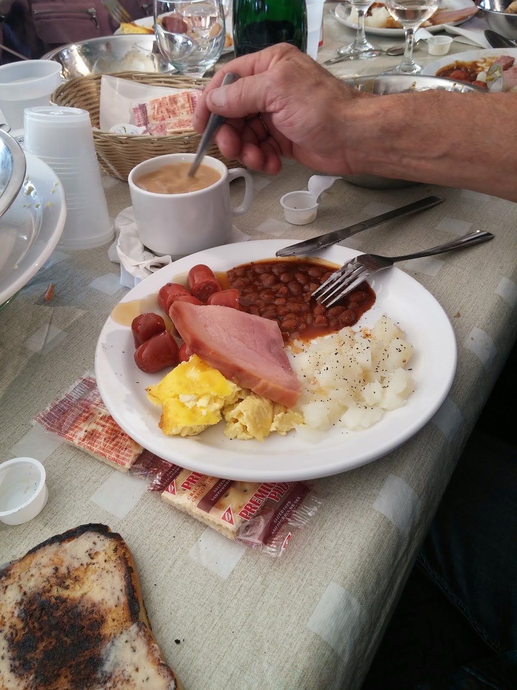 Érablière aux Petits Plaisirs | 63 Rang des Buttes, Warwick, QC J0A 1M0, Canada | Phone: (819) 358-0555