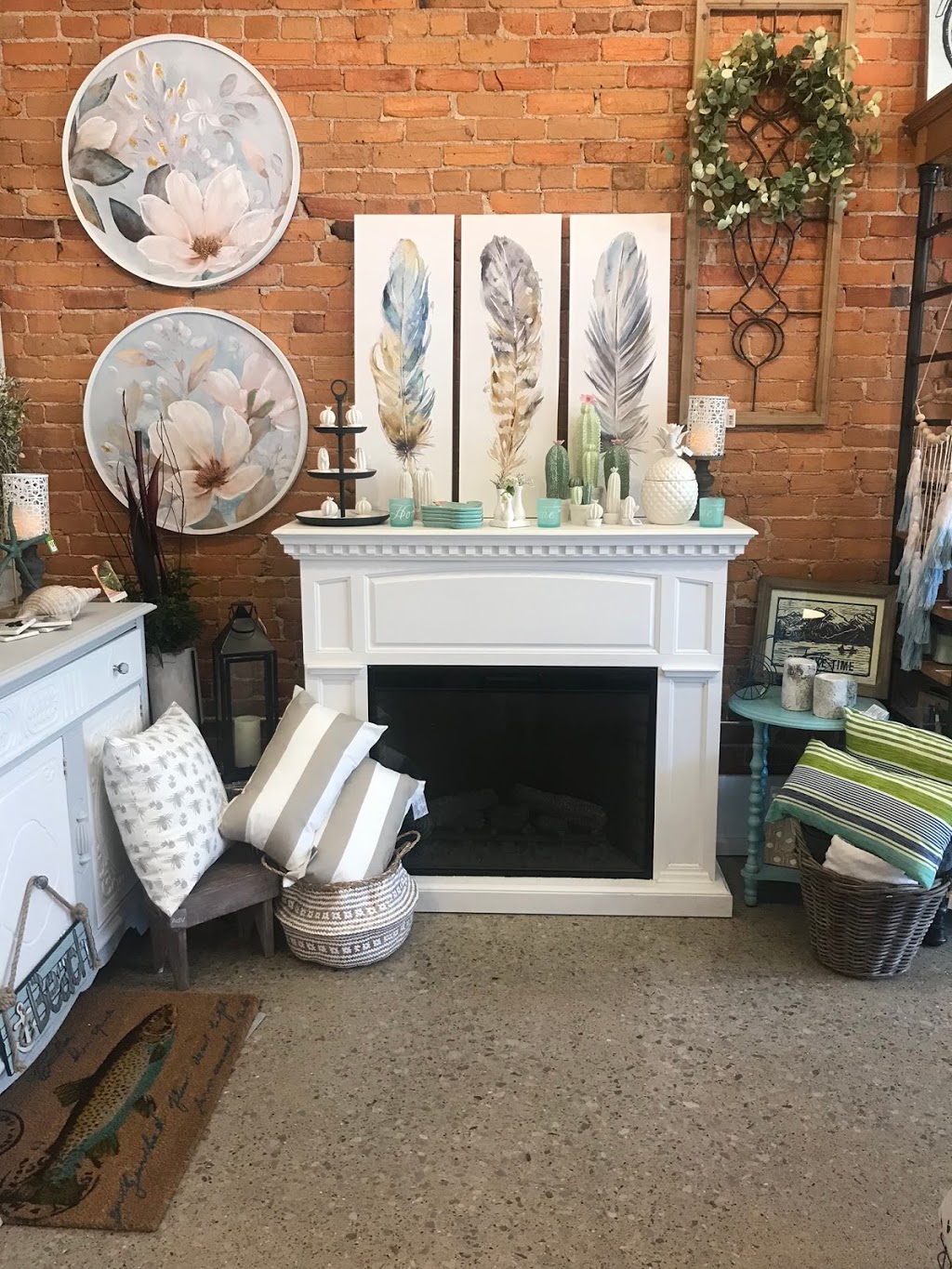 Bricks & Blooms | 25 Queen St N, Tilbury, ON N0P 2L0, Canada | Phone: (519) 682-0222