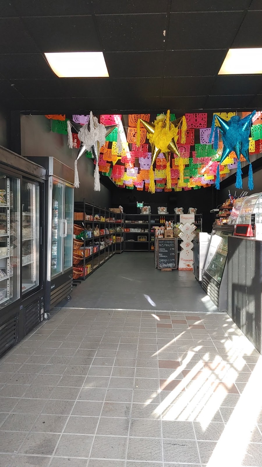 El Mercadito Latin Supermarket | 1107 Victoria Park Ave, Scarborough, ON M4B 2K2, Canada | Phone: (416) 751-3828