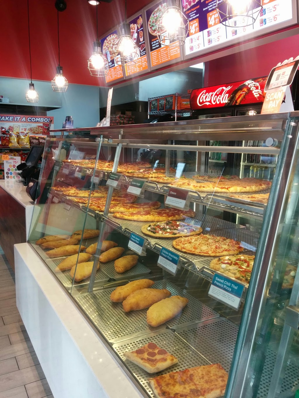 Pizza Pizza | 980 Central Park Dr, Brampton, ON L6S 3L7, Canada | Phone: (416) 967-1111